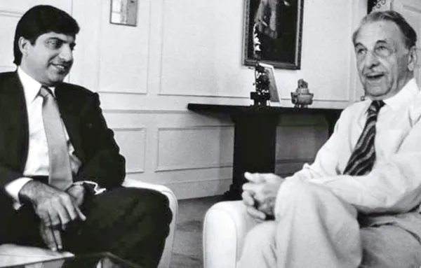Ratan Tata With JRD Tata Ratan Tata With JRD Tata